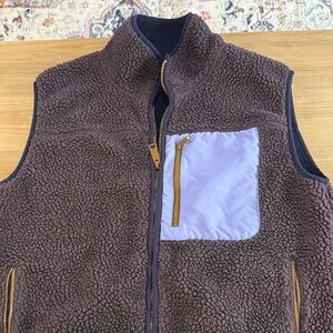 Eddie Bauer Men's Brown Fleece Vest with Blue Accent
